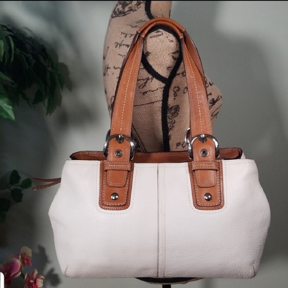 Coach Handbags - Coach Leather Bag